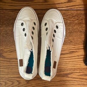 Gray Wood-Look Flooring